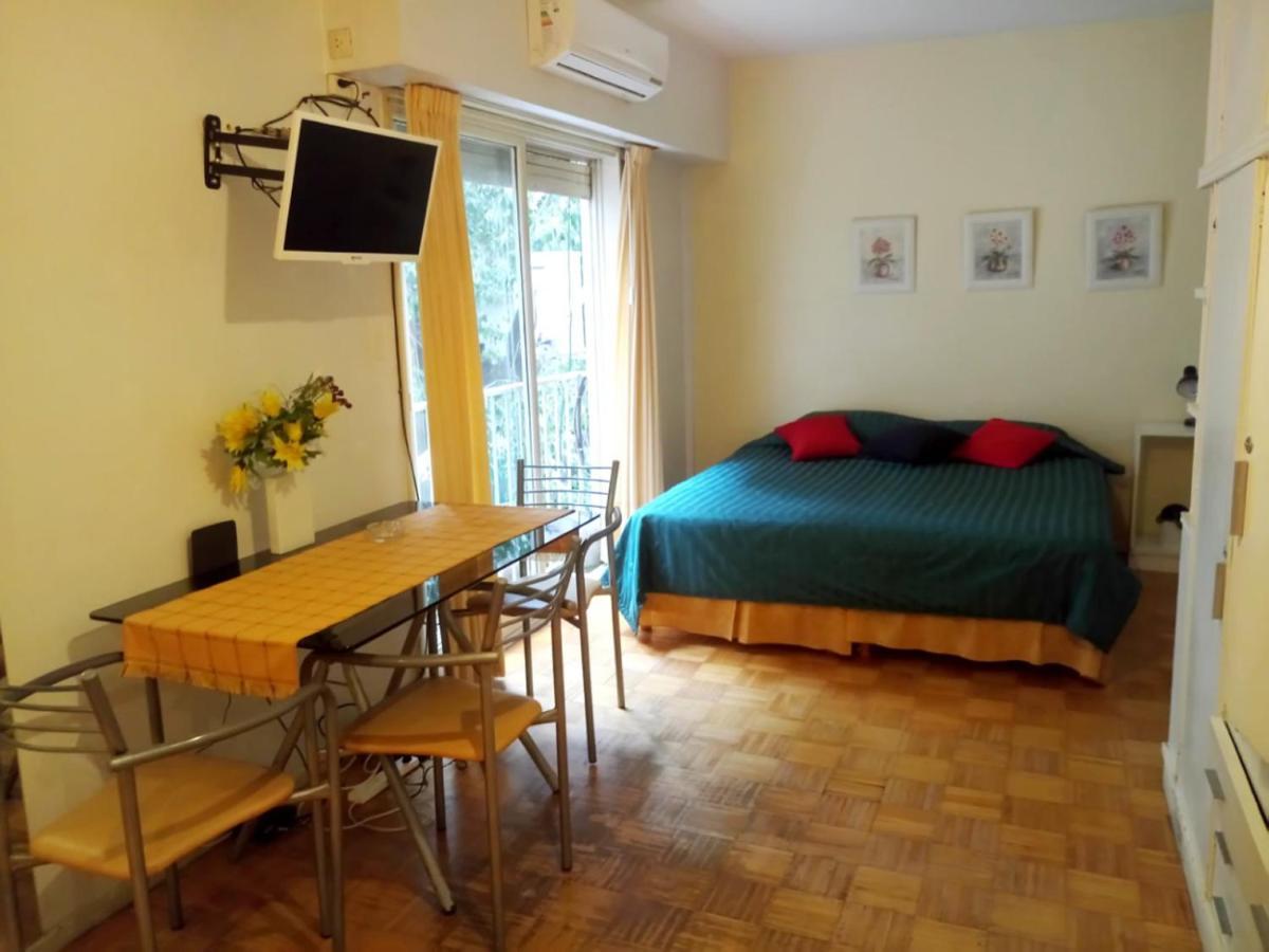 Departamento En El Centro De La Ciudad. Para 2 Personas Buenos Aires Exterior photo